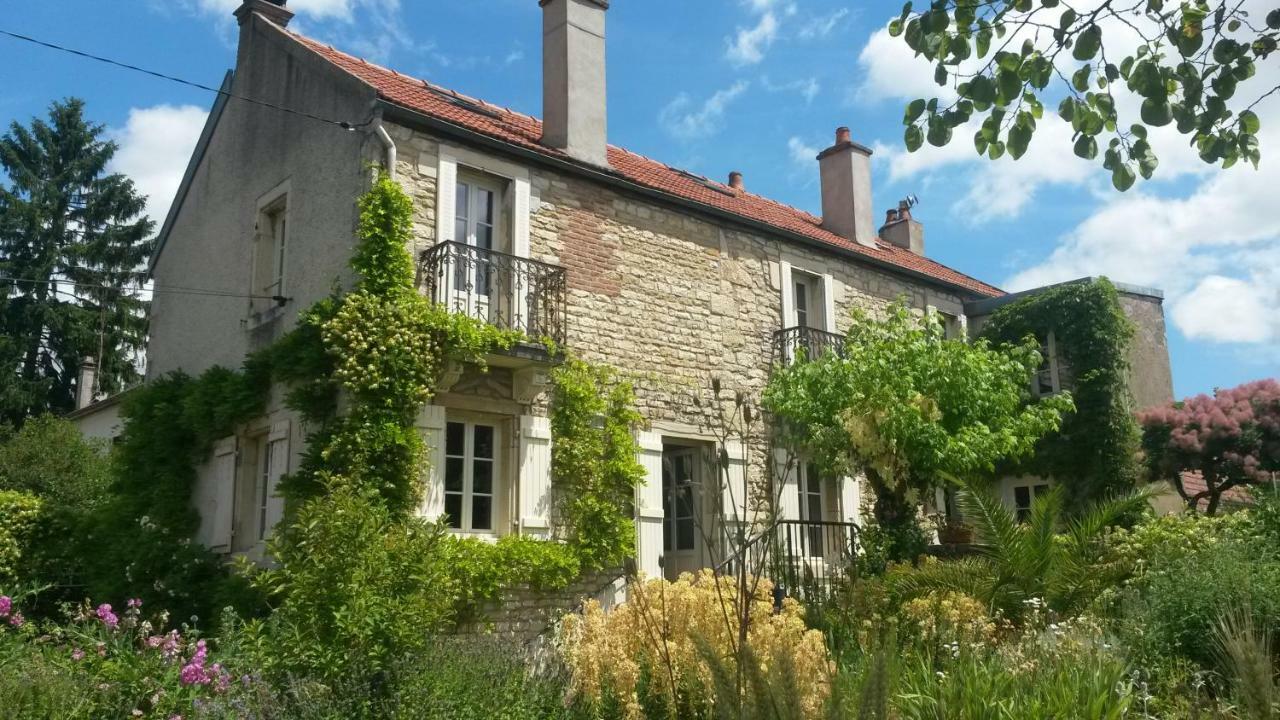 Maison D'Hotes Des Perrieres Dijon Exteriér fotografie
